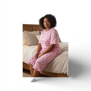 Cuddle Duds Capri Flamingo Pink Women's Sleepwear Set. Worn once size XXL EUC